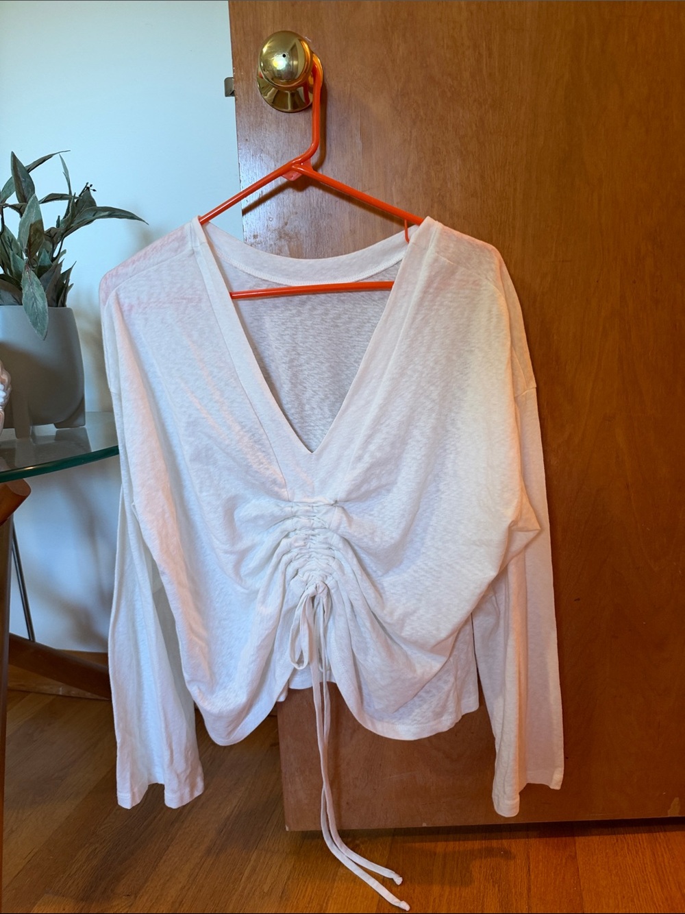 Women’s V-Neck Drawstring Long Sleeve Top — White